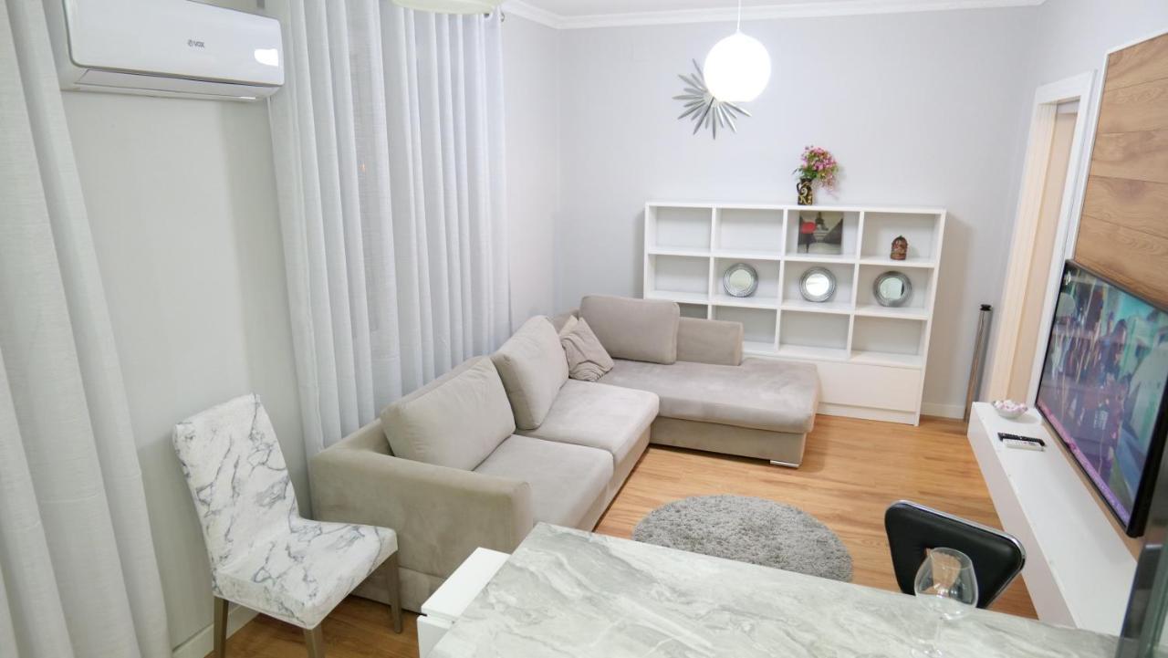 City Center Apartment Niko 04 Τίρανα Εξωτερικό φωτογραφία