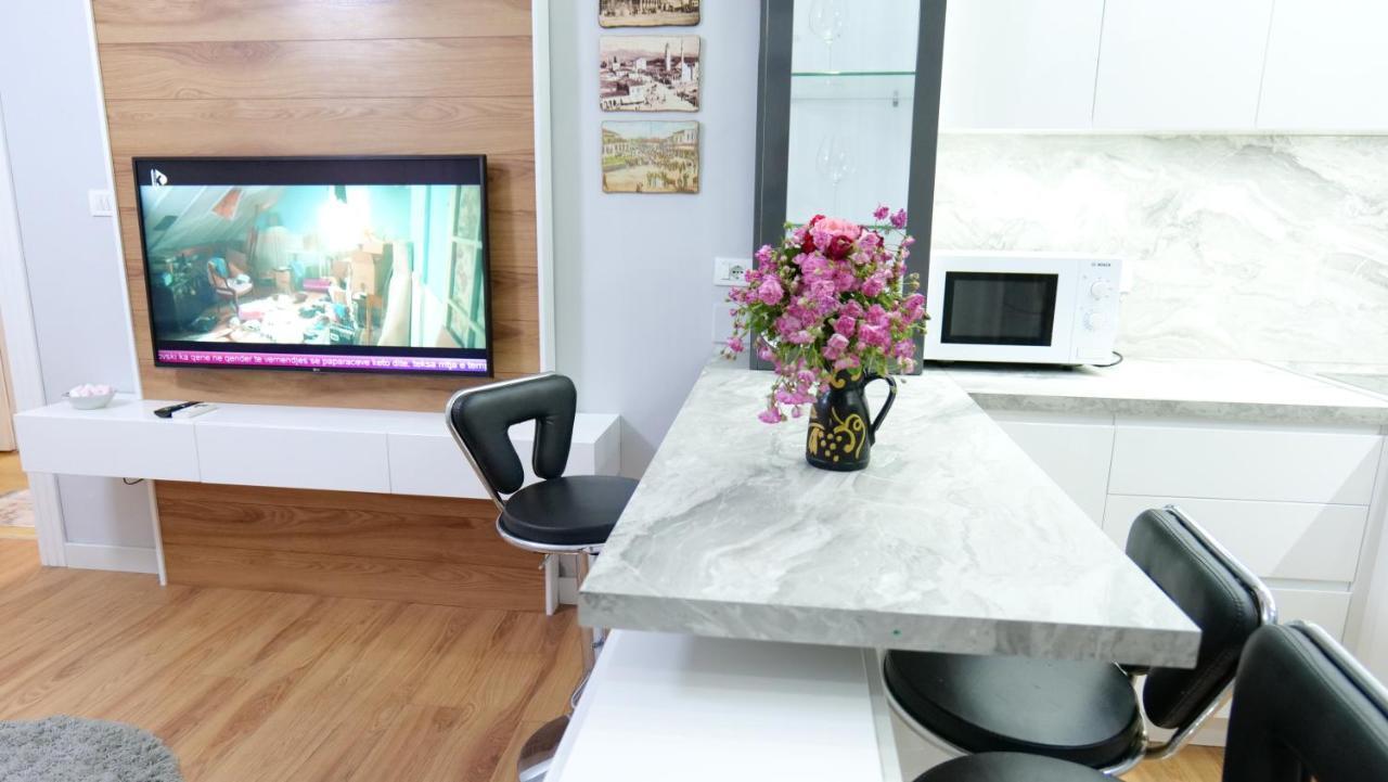 City Center Apartment Niko 04 Τίρανα Εξωτερικό φωτογραφία