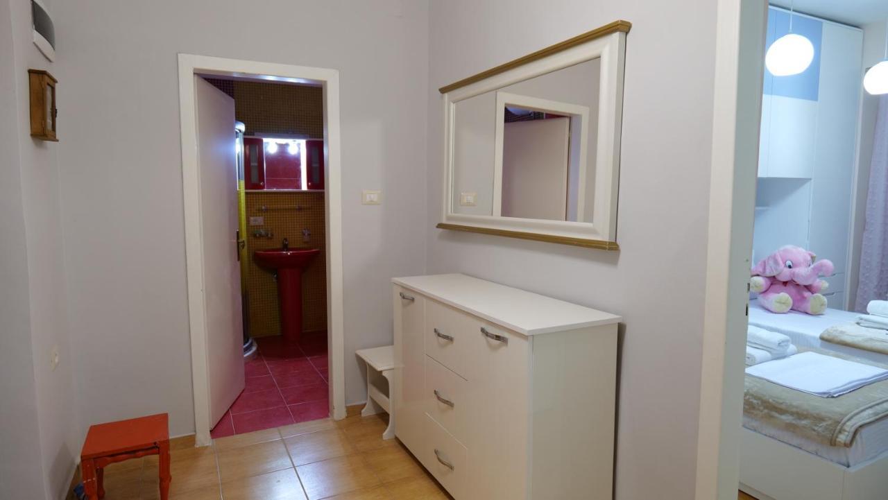City Center Apartment Niko 04 Τίρανα Εξωτερικό φωτογραφία